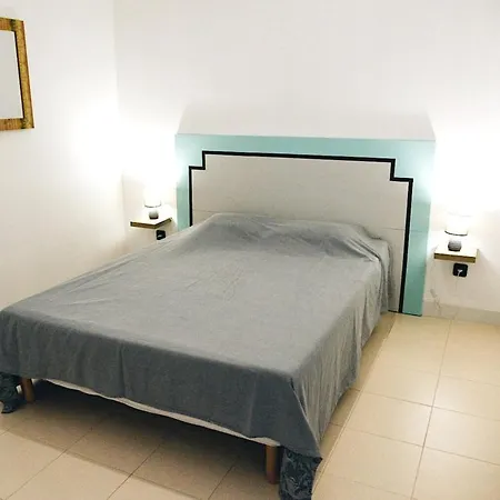 One Bedroom At 100 M Away From The Beach With Enclosed Garden And Wifi Lägenhet Pataias