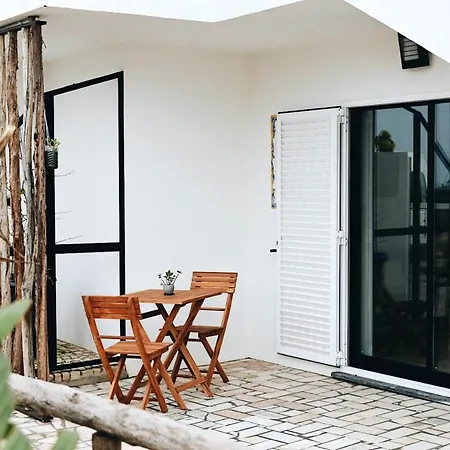 Lägenhet One Bedroom At 100 M Away From The Beach With Enclosed Garden And Wifi